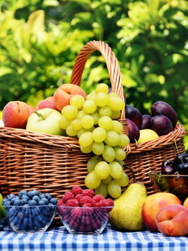 10 Must-Have Fruits to Supercharge Your Salad for Health & Fitness